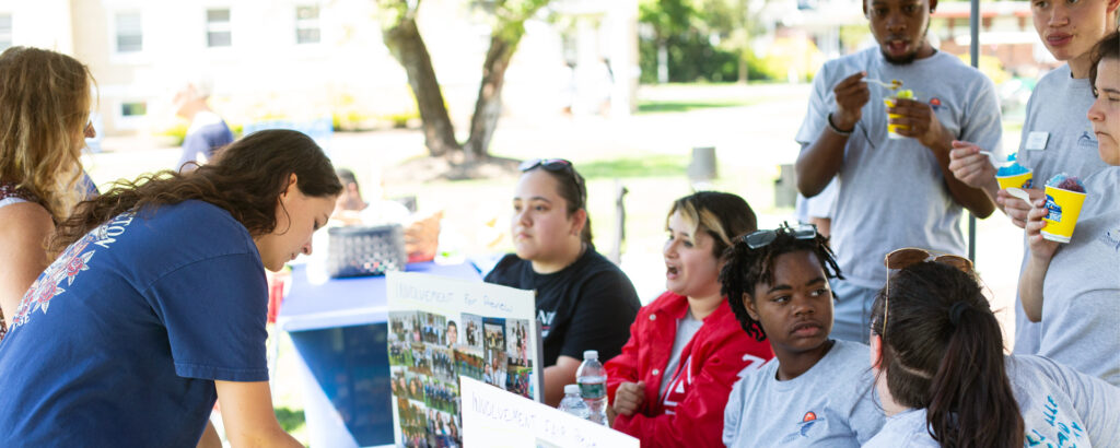 5_Student-Activities-Clubs_JN-8571